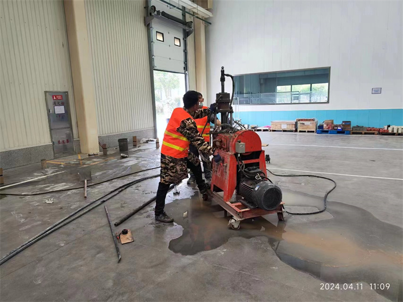 息烽厂房地面下沉塌陷注浆加固施工